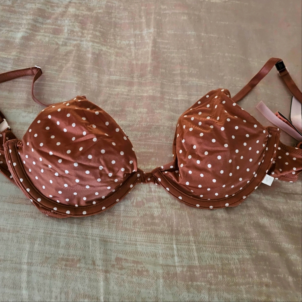 Victoria's Secret Demi Bra 32D